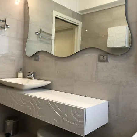 Adel Apartment *